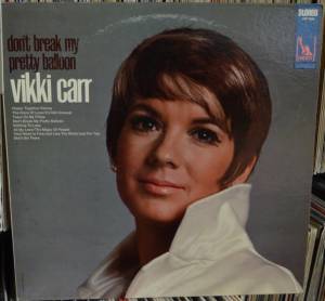 Vikki Carr - Don't Break My Pretty Balloon